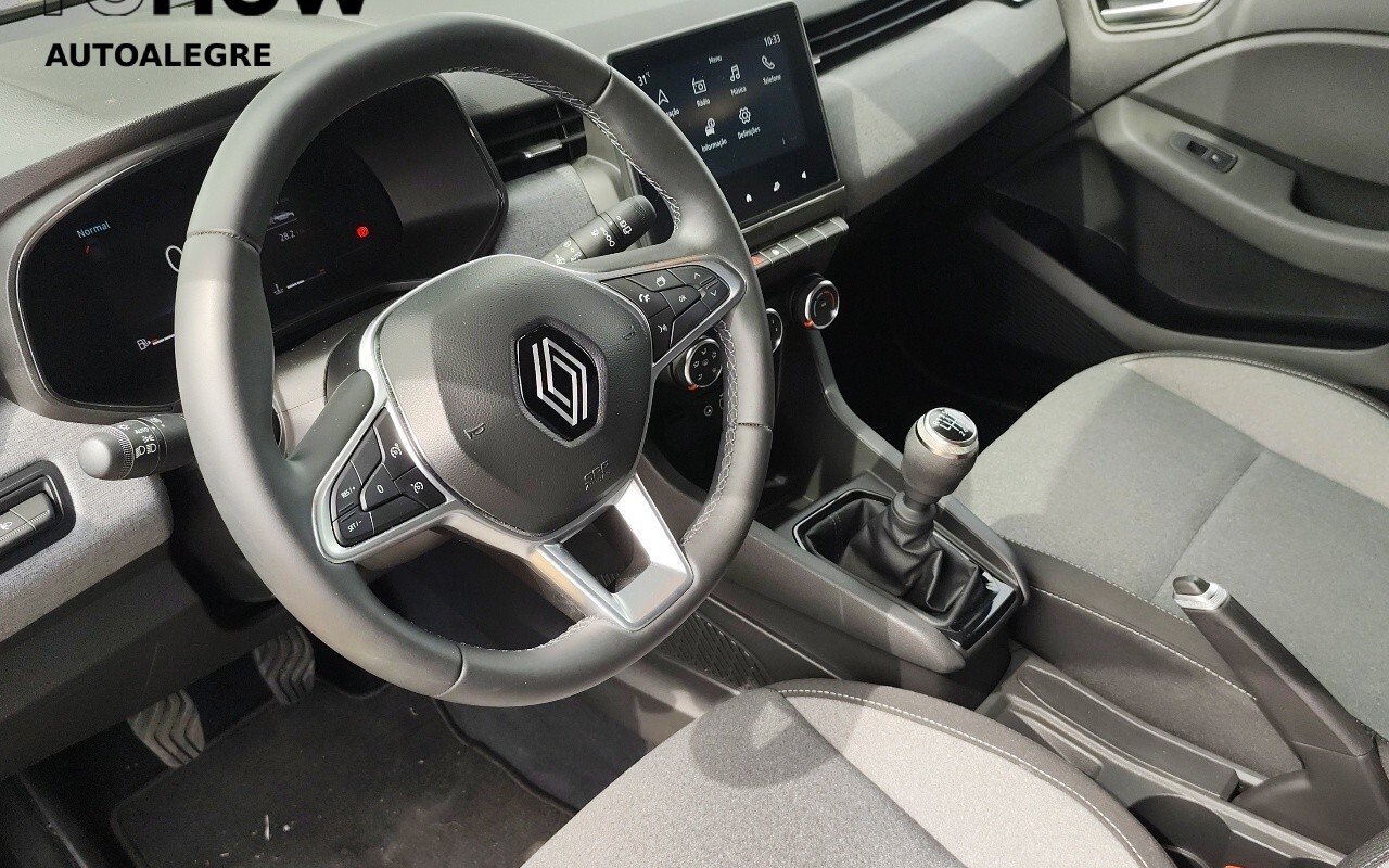 renew usado renault clio 2024