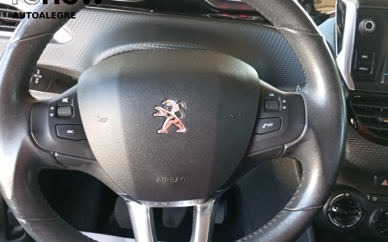 peugeot 208 usado