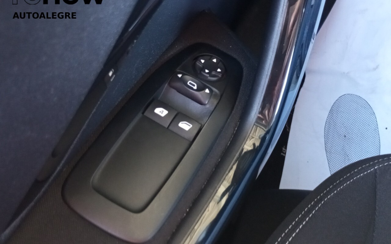peugeot 208 usado