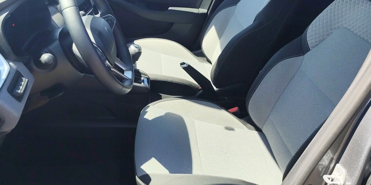 Renault Clio Evolution 2025 usado renew
