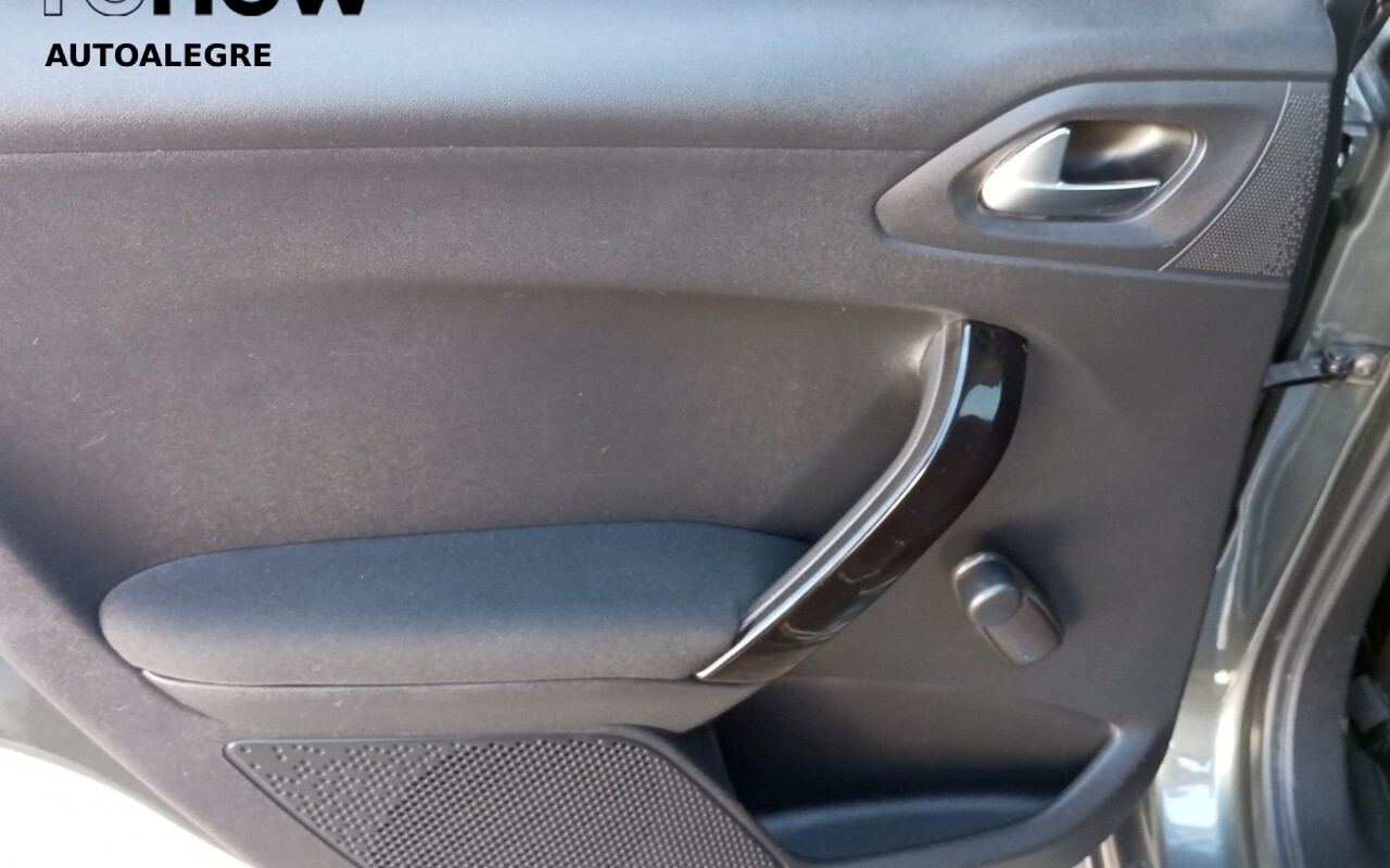 peugeot 208 usado