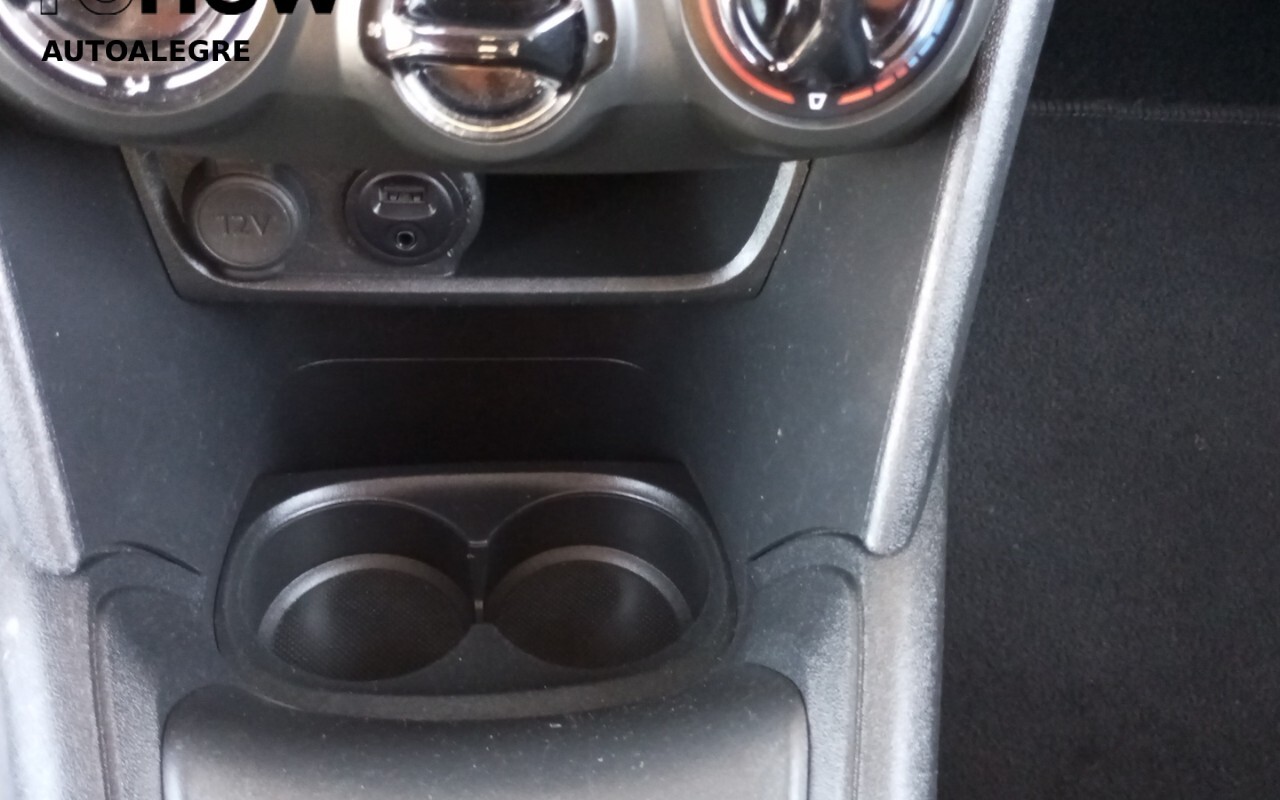 peugeot 208 usado