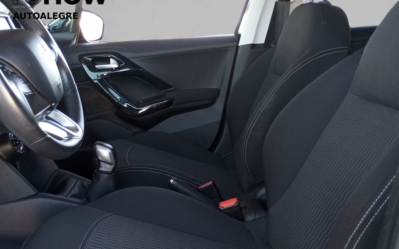 peugeot 208 usado